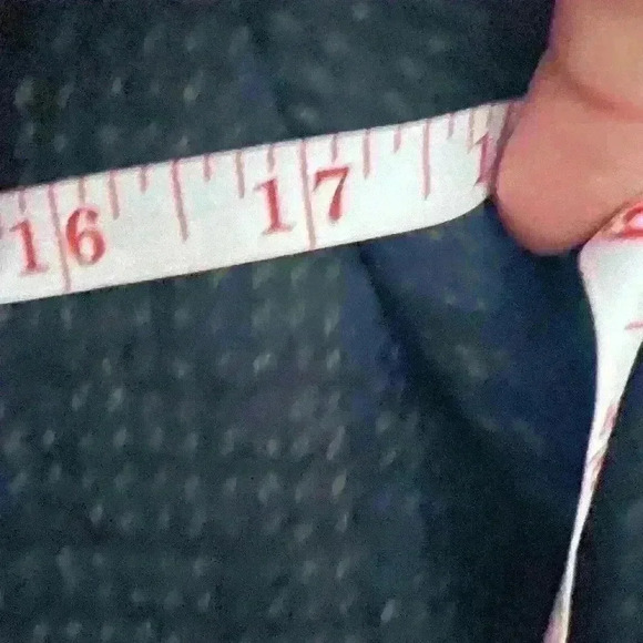 Hugo Boss Lambwool  size 39 - Picture 14 of 14